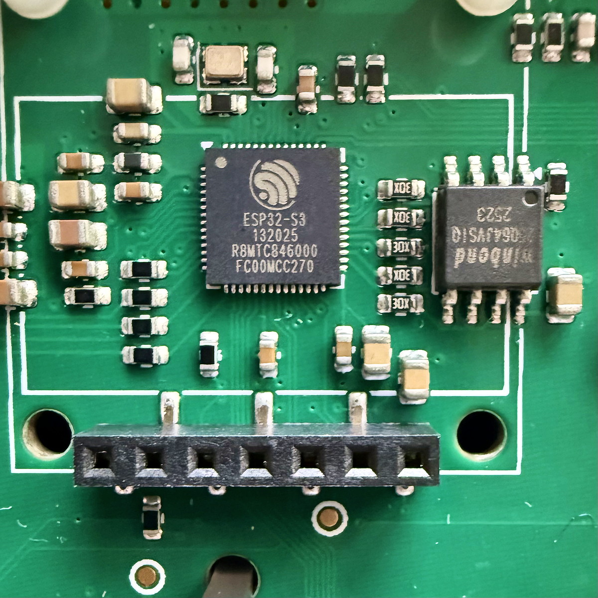 Waldorf Protein view inside CPU under display