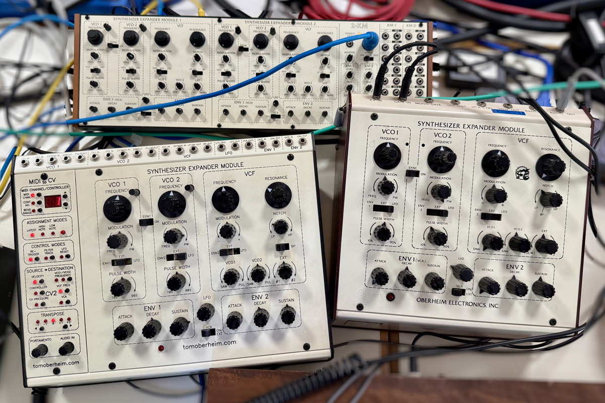 3 different flavours of SEMs: vintage Oberheim, SEM Pro, Behringer clone